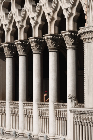 street photo captured at the venetian in las vegas.